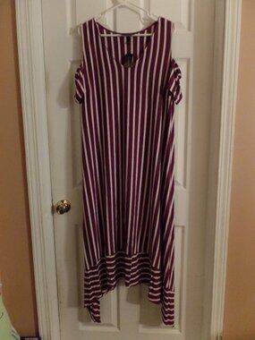 NWT 18/20 18W 20W Lane Bryant Purple White Stripe Cold Shoulder Stretchy Dress